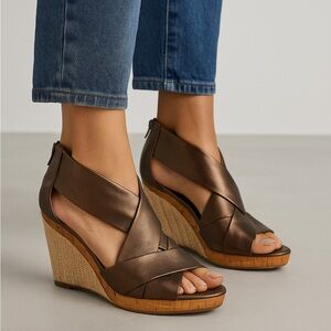 Cole Haan Wedge Sandals Metallic Bronze Leather Cork 7B Comfortable Shoes